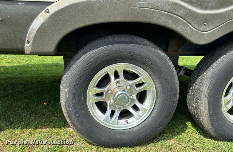 image for item DV2533 2011 Keystone Outback camper