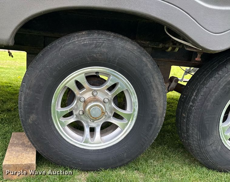 image for item DV2533 2011 Keystone Outback camper