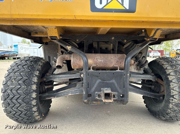 image for item DV2578 2019 Caterpillar CUV85 utility vehicle