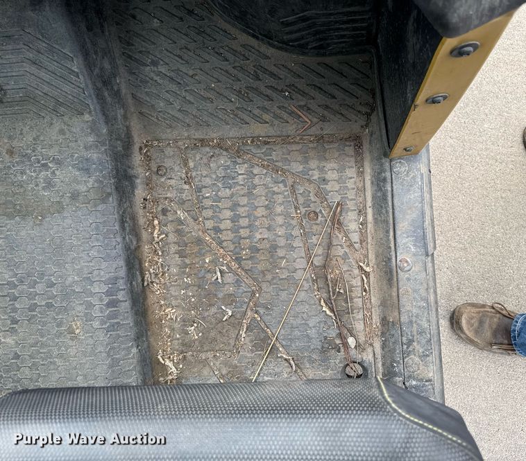 image for item DV2578 2019 Caterpillar CUV85 utility vehicle