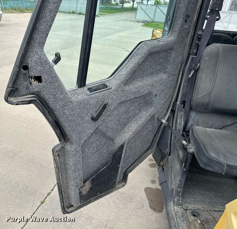 image for item DV2578 2019 Caterpillar CUV85 utility vehicle