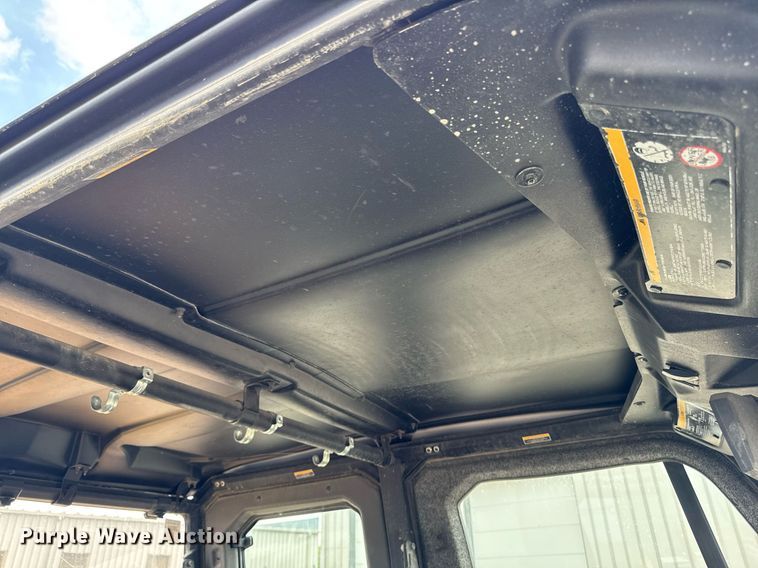 image for item DV2578 2019 Caterpillar CUV85 utility vehicle