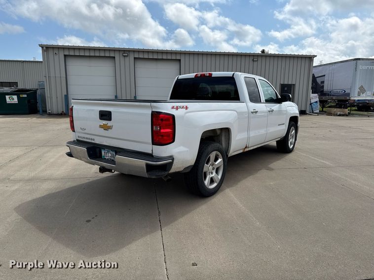 image for item DV2579 2015 Chevrolet Silverado 1500 Double Cab pickup truck