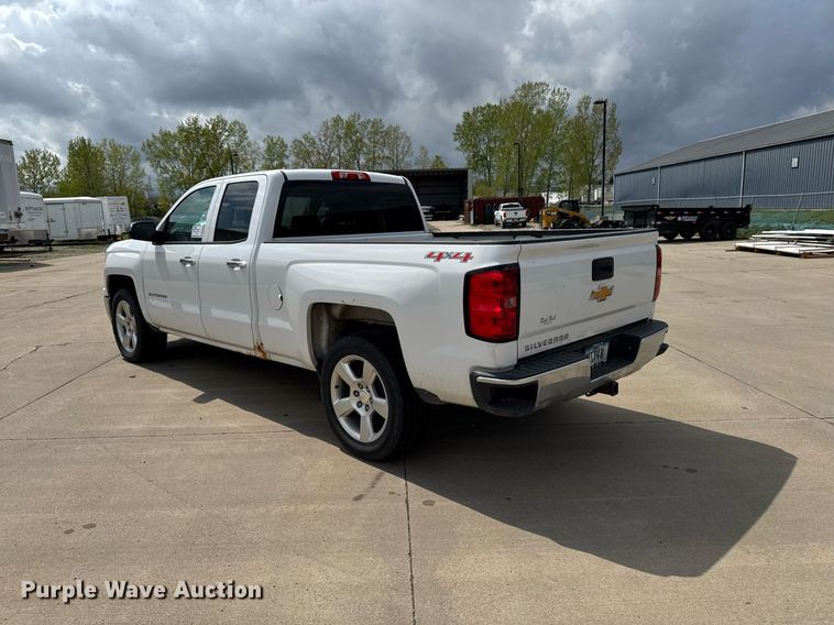 image for item DV2579 2015 Chevrolet Silverado 1500 Double Cab pickup truck