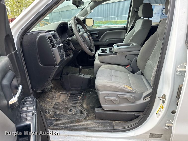 image for item DV2579 2015 Chevrolet Silverado 1500 Double Cab pickup truck