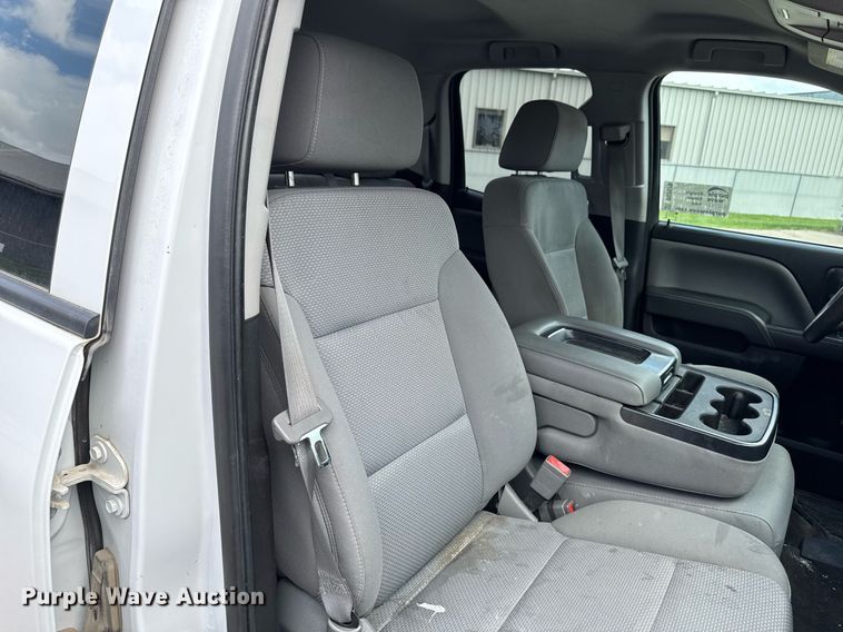 image for item DV2579 2015 Chevrolet Silverado 1500 Double Cab pickup truck