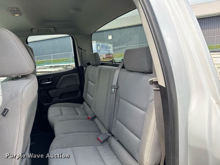 image for item DV2579 2015 Chevrolet Silverado 1500 Double Cab pickup truck