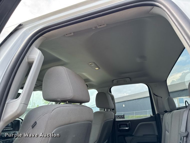 image for item DV2579 2015 Chevrolet Silverado 1500 Double Cab pickup truck