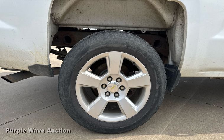 image for item DV2579 2015 Chevrolet Silverado 1500 Double Cab pickup truck