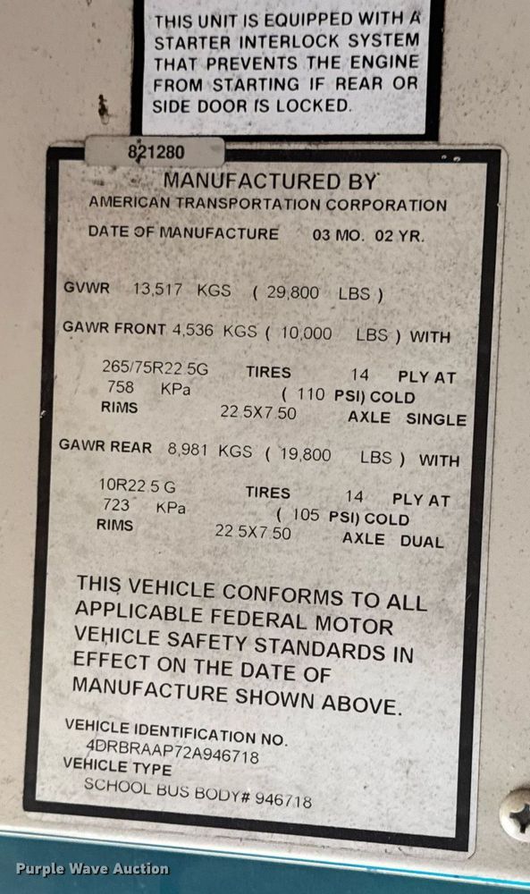 image for item DV4021 2002 International 3800 school bus