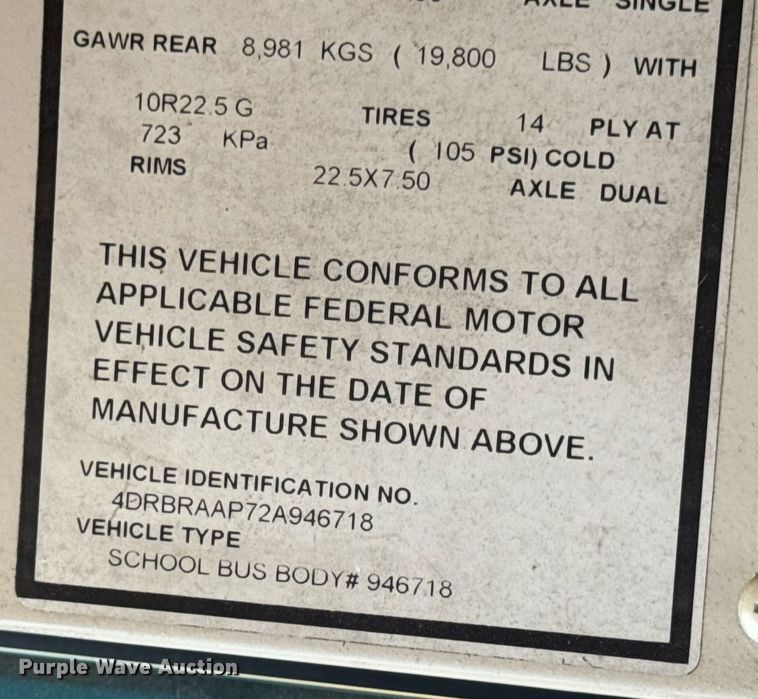 image for item DV4021 2002 International 3800 school bus