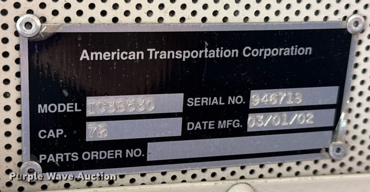 image for item DV4021 2002 International 3800 school bus