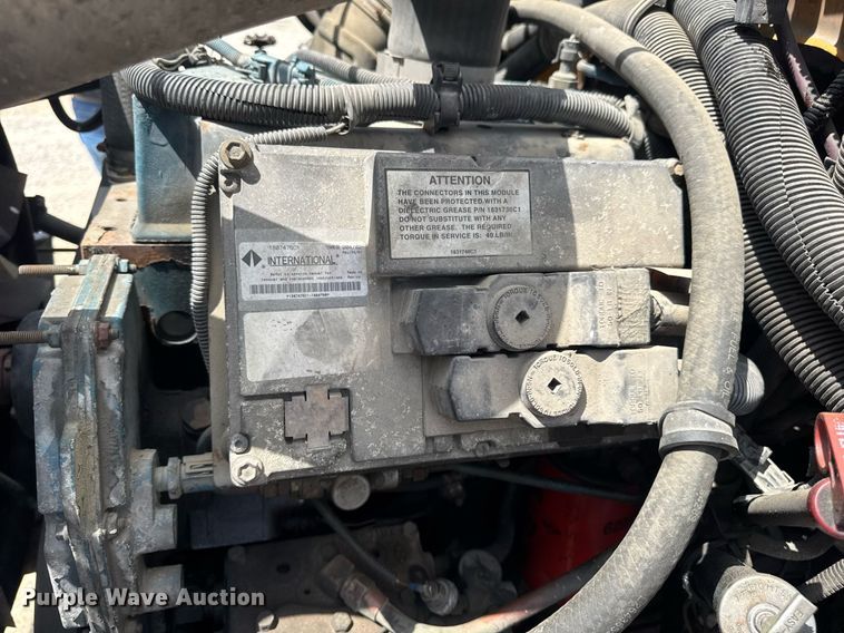 image for item DV4022 2002 International 3000IC school bus