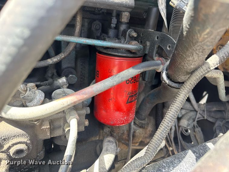 image for item DV4022 2002 International 3000IC school bus