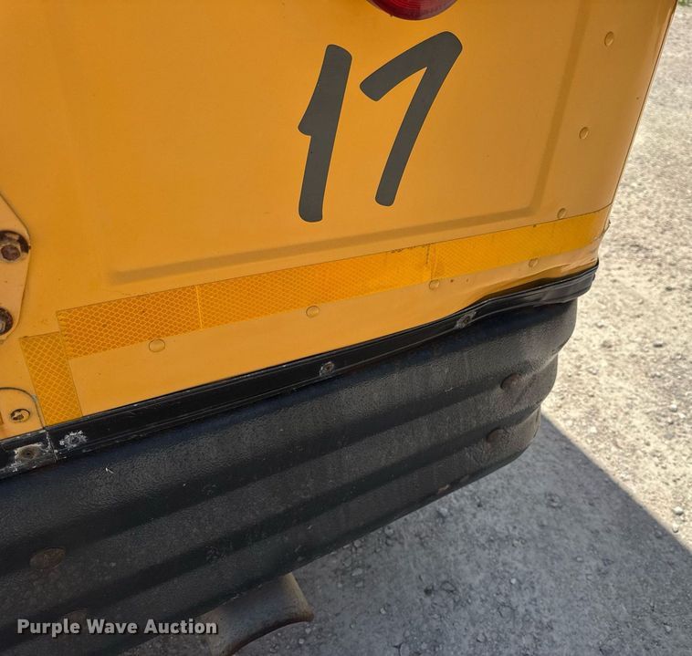 image for item DV4023 2002 International 3800 school bus