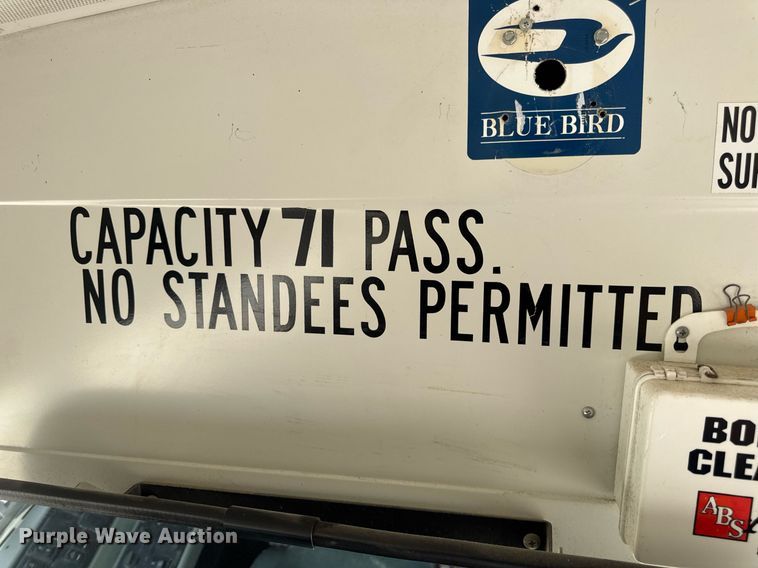 image for item DV4023 2002 International 3800 school bus