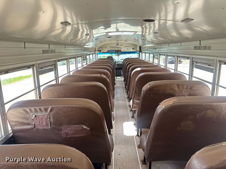 image for item DV4023 2002 International 3800 school bus
