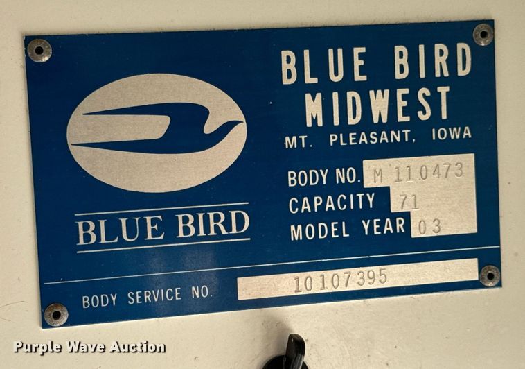 image for item DV4023 2002 International 3800 school bus