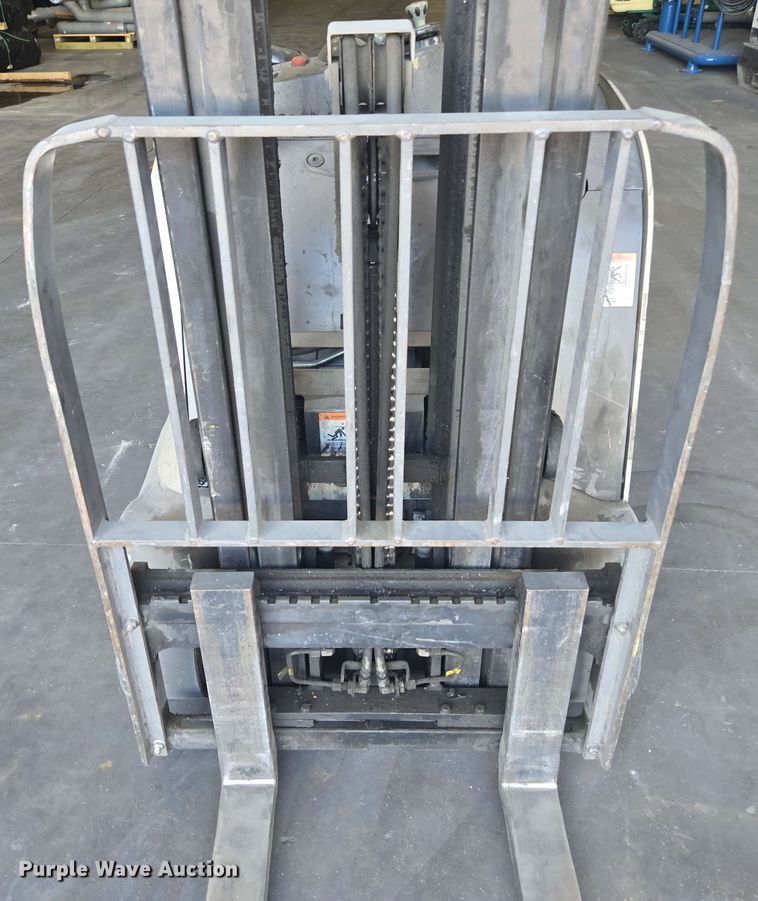 image for item DW1933 2017 Crown RC5545-40 forklift