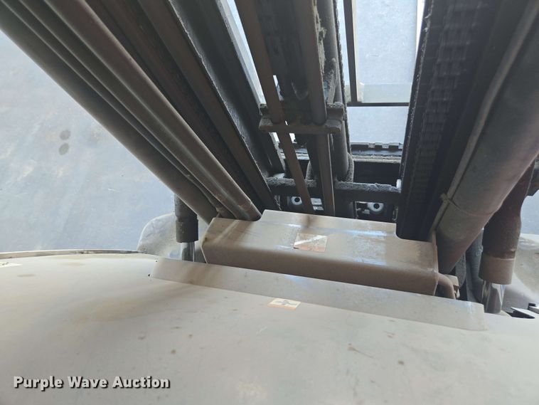 image for item DW1933 2017 Crown RC5545-40 forklift