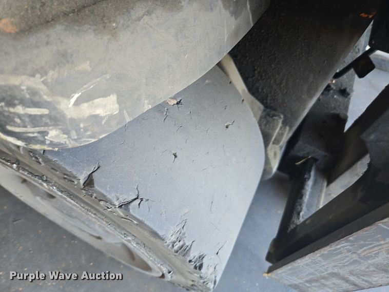 image for item DW1933 2017 Crown RC5545-40 forklift