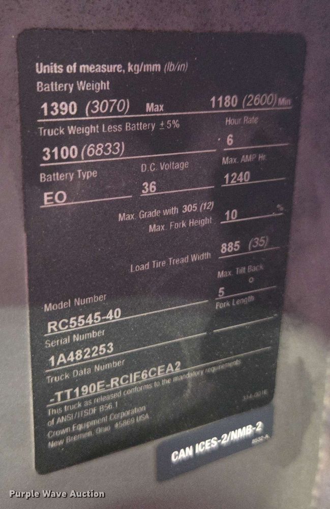 image for item DW1933 2017 Crown RC5545-40 forklift