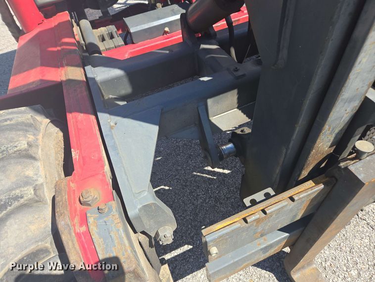 image for item DW1935 2015 Moffett M8 55.3 forklift