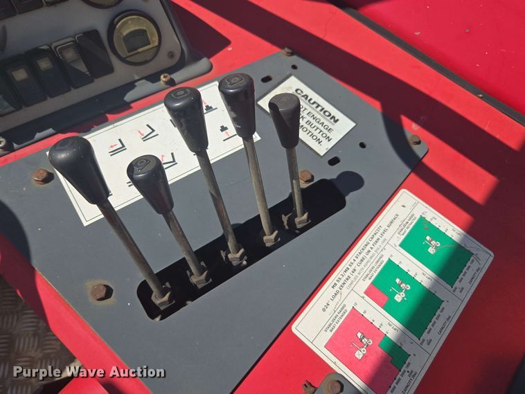 image for item DW1935 2015 Moffett M8 55.3 forklift