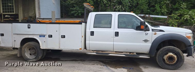 image for item DW1936 2016 Ford F550 Super Duty XL SuperCab utility / service truck
