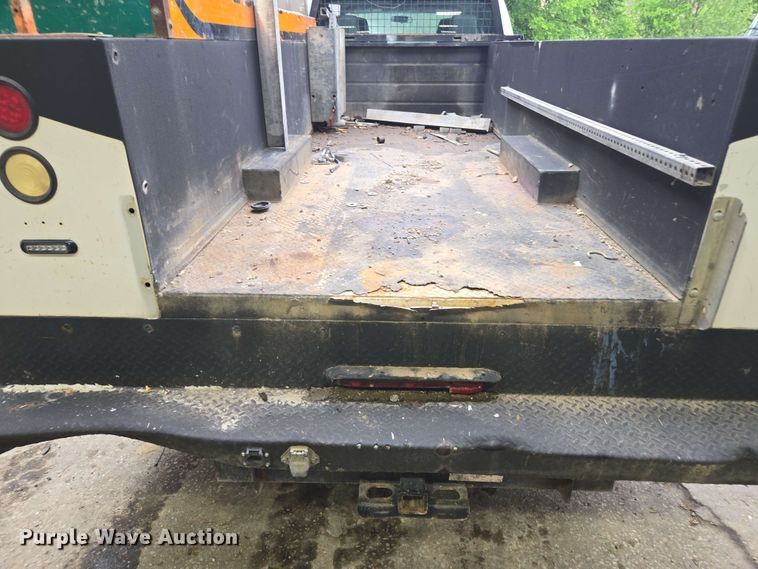 image for item DW1936 2016 Ford F550 Super Duty XL SuperCab utility / service truck