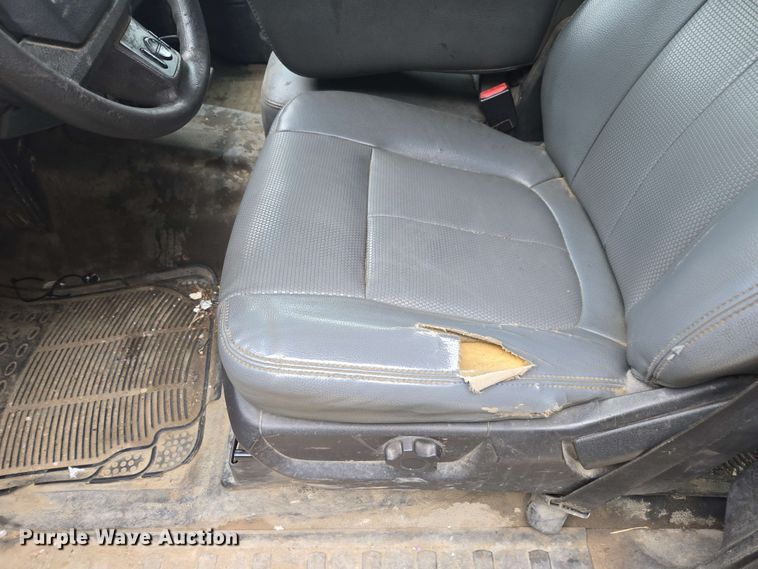 image for item DW1936 2016 Ford F550 Super Duty XL SuperCab utility / service truck