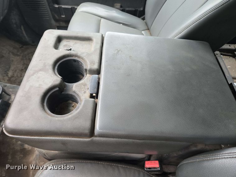 image for item DW1936 2016 Ford F550 Super Duty XL SuperCab utility / service truck