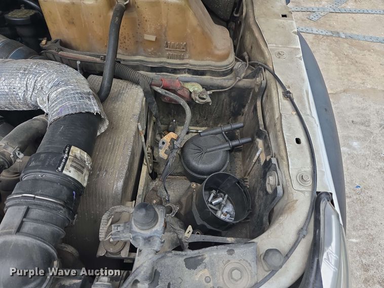 image for item DW1936 2016 Ford F550 Super Duty XL SuperCab utility / service truck