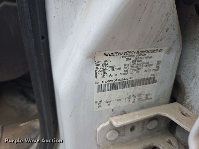 image for item DW1936 2016 Ford F550 Super Duty XL SuperCab utility / service truck