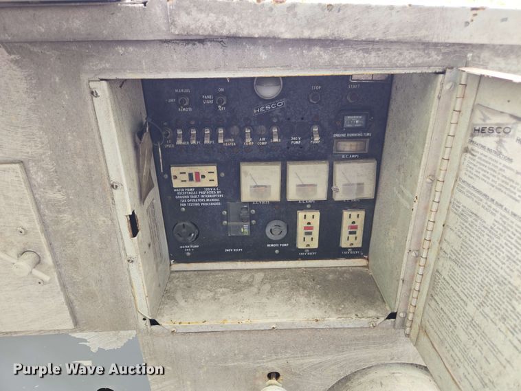 image for item DW1942 1987 Hesco Mobile Power Unit 1500 3A generator