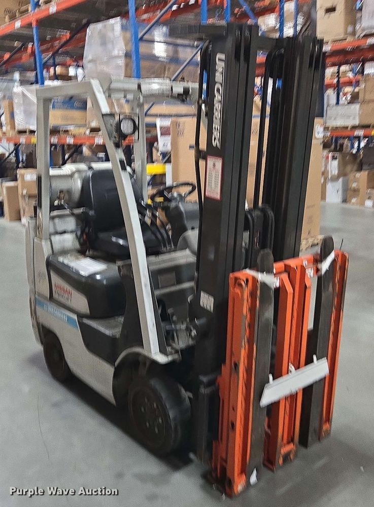 image for item DW1943 Nissan CFS40 forklift
