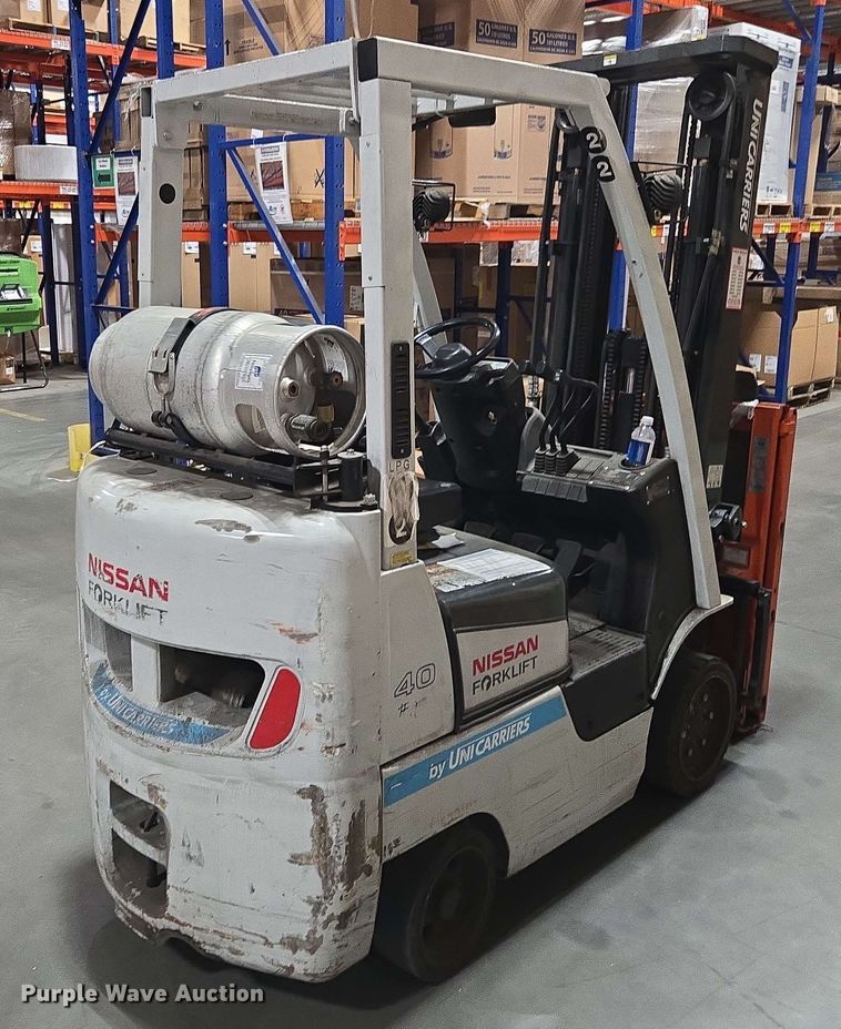 image for item DW1943 Nissan CFS40 forklift