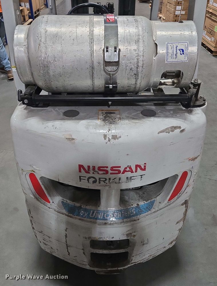 image for item DW1943 Nissan CFS40 forklift