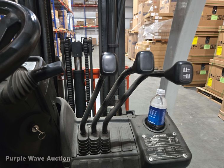 image for item DW1943 Nissan CFS40 forklift