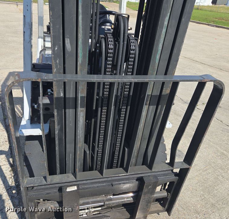 image for item DW1944 Nissan PF50 forklift