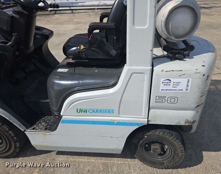 image for item DW1944 Nissan PF50 forklift