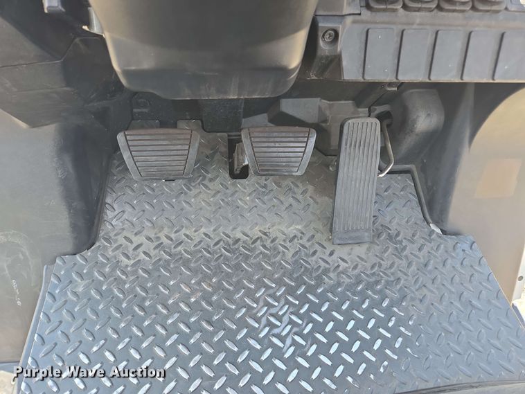 image for item DW1944 Nissan PF50 forklift