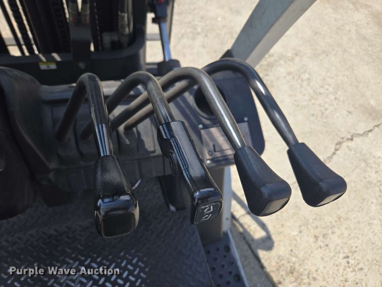 image for item DW1944 Nissan PF50 forklift