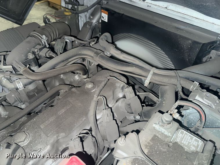 image for item DW1945 2016 UniCarriers CFS40 forklift