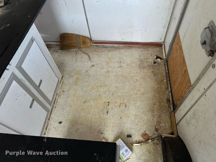 image for item DW1972 1995 Wells Cargo fiber optic splicing trailer