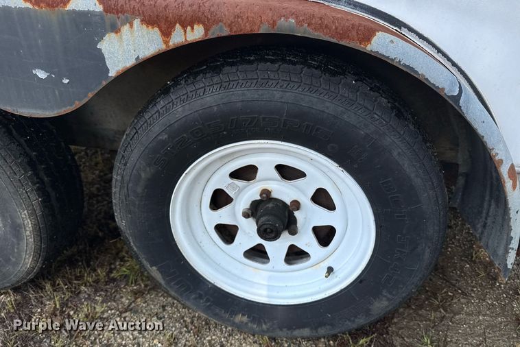 image for item DW1972 1995 Wells Cargo fiber optic splicing trailer