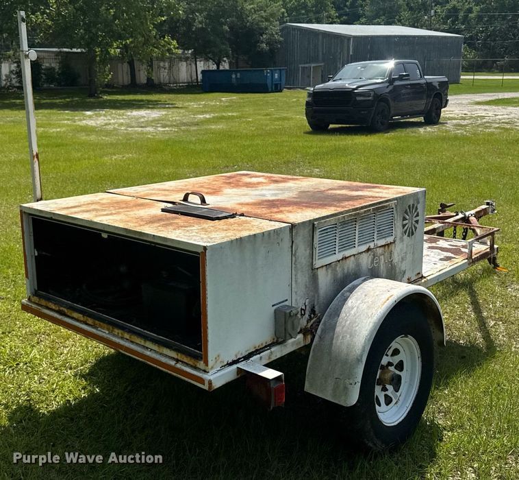 image for item DW1975 Onan Commercial 6500 generator