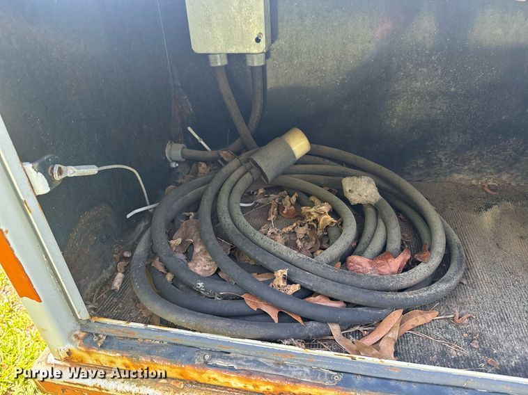 image for item DW1975 Onan Commercial 6500 generator