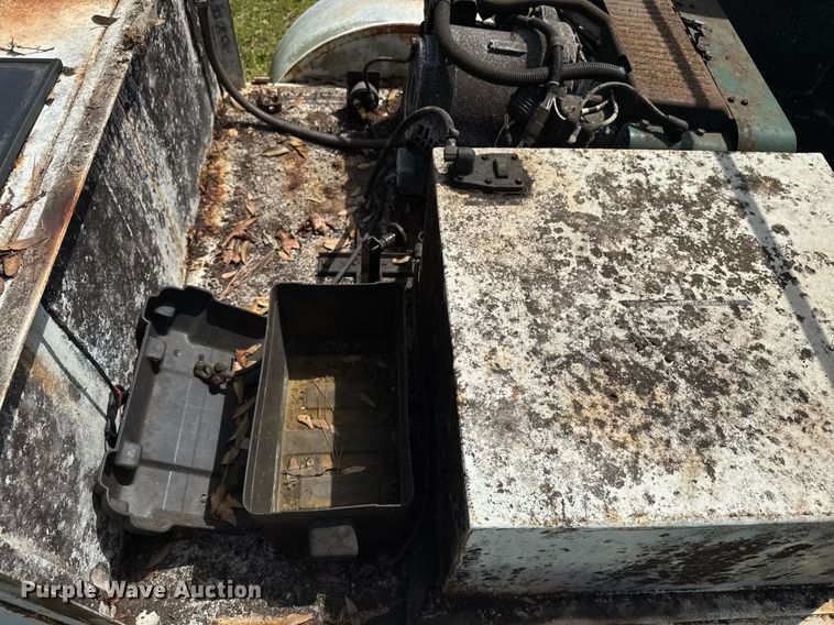 image for item DW1975 Onan Commercial 6500 generator