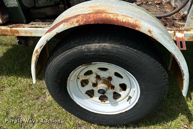 image for item DW1975 Onan Commercial 6500 generator